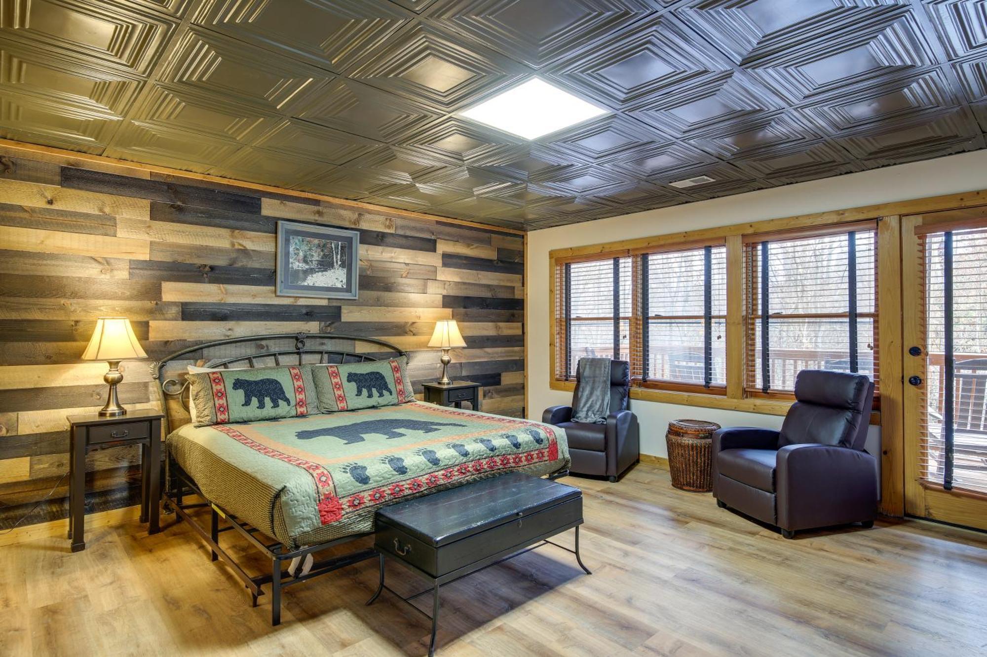 Pet-Friendly Gatlinburg Retreat With Hot Tub! Villa Exterior photo